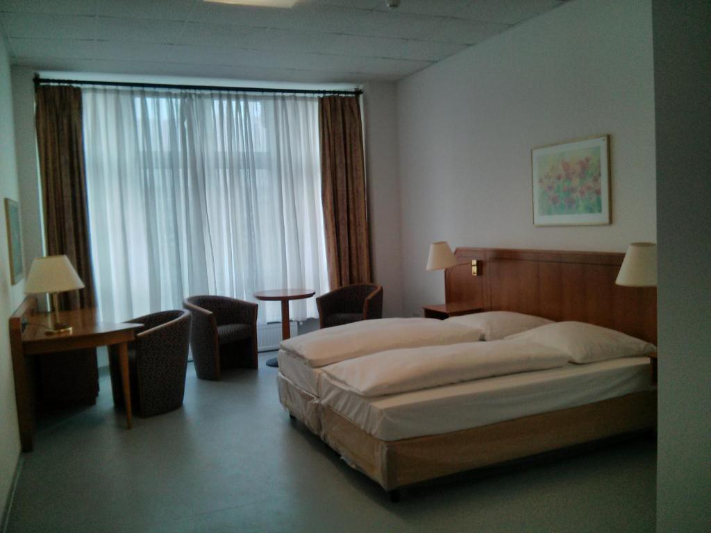Willy Hotel Frankfurt Frankfurt am Main Ngoại thất bức ảnh