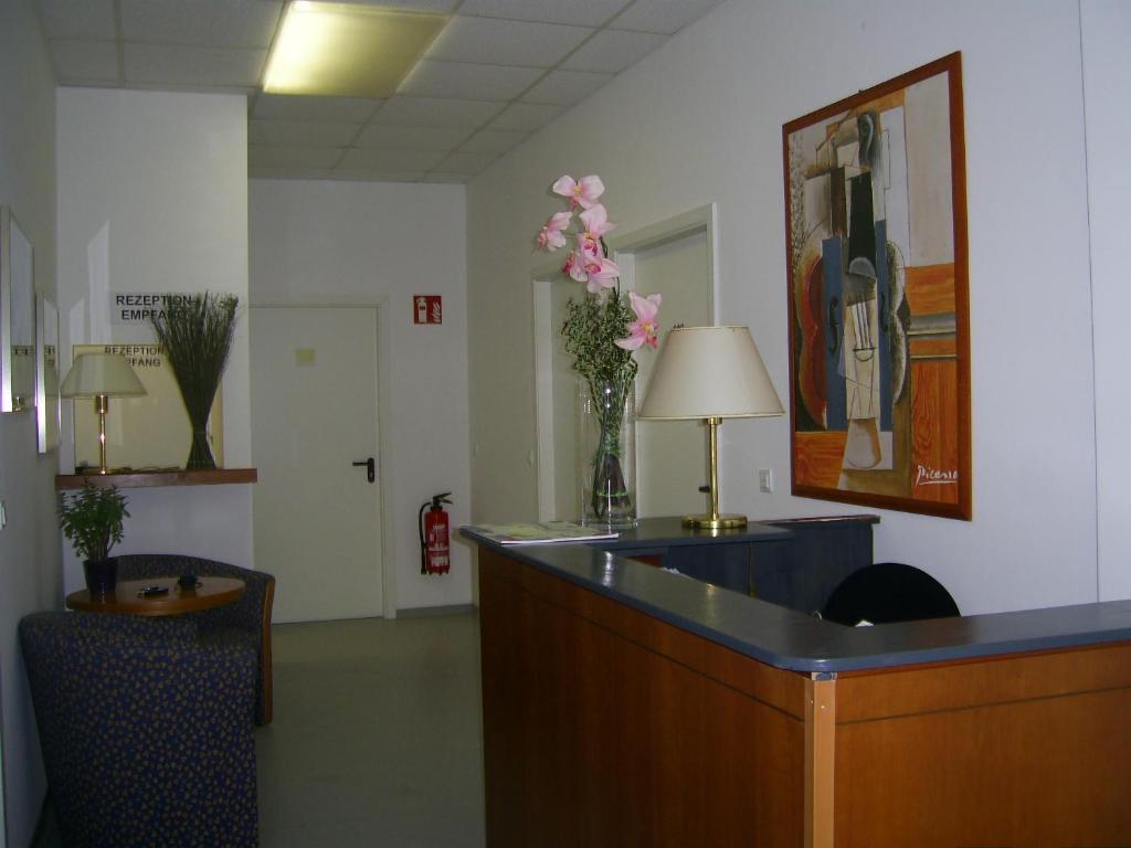 Willy Hotel Frankfurt Frankfurt am Main Ngoại thất bức ảnh