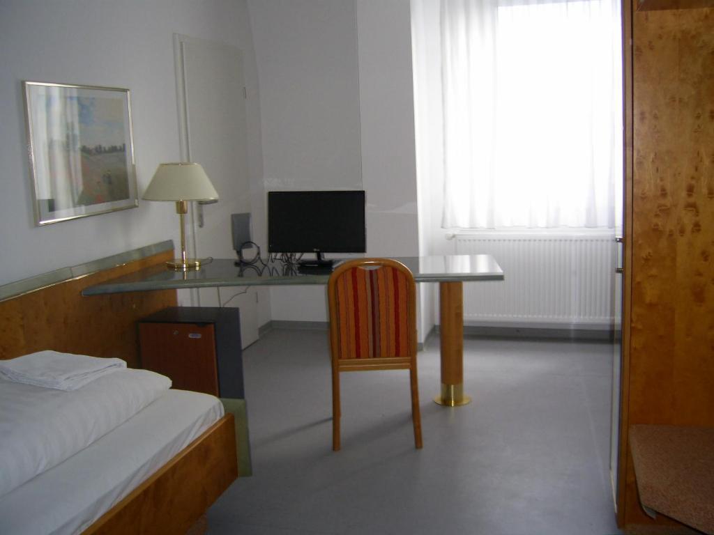 Willy Hotel Frankfurt Frankfurt am Main Ngoại thất bức ảnh