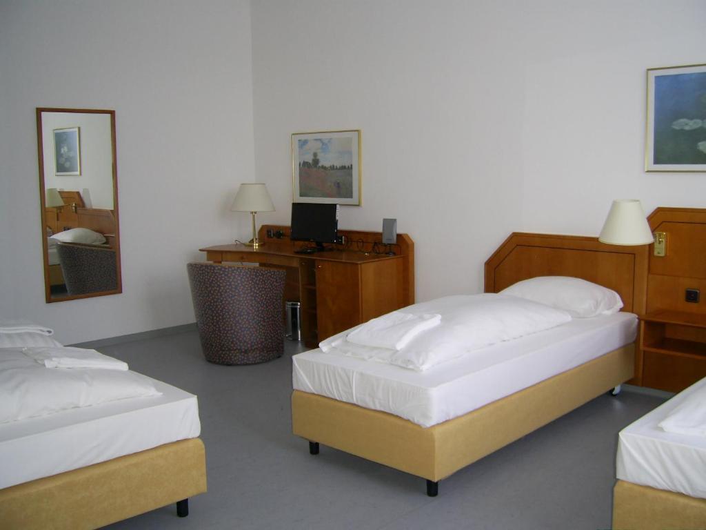 Willy Hotel Frankfurt Frankfurt am Main Ngoại thất bức ảnh